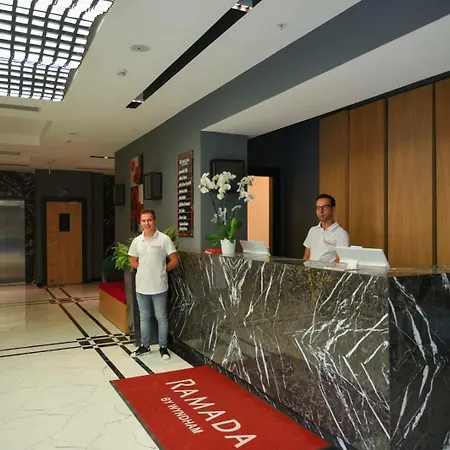 Hotel Ramada Vakfikebir