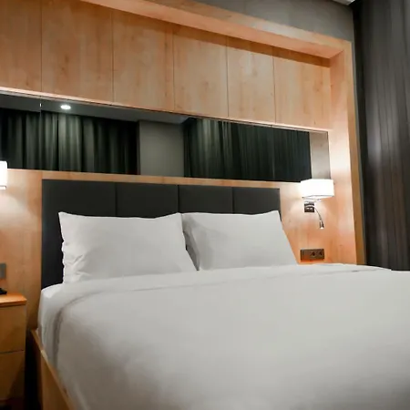 Ramada Vakfikebir Hotel 4*