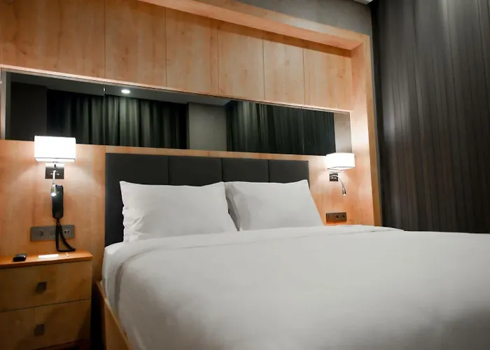 Ramada Vakfikebir Hotel 4*