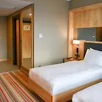 호텔 Ramada Vakfikebir