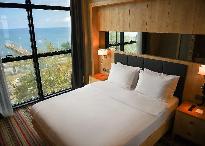 Ramada Vakfikebir Hotel 4*